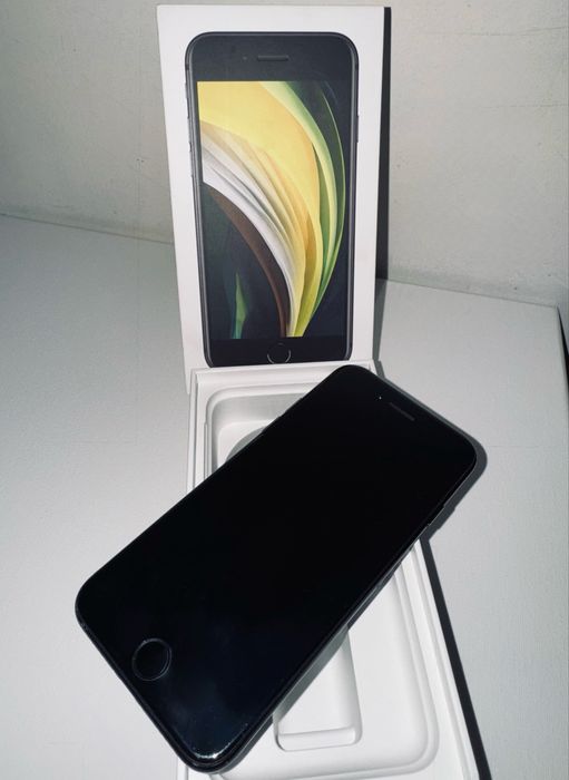 Iphone SE 2020 64 ГБ