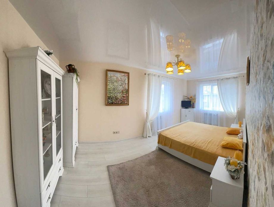 Продаж дому з якісним ремонтом 140 м2 Мархалівка