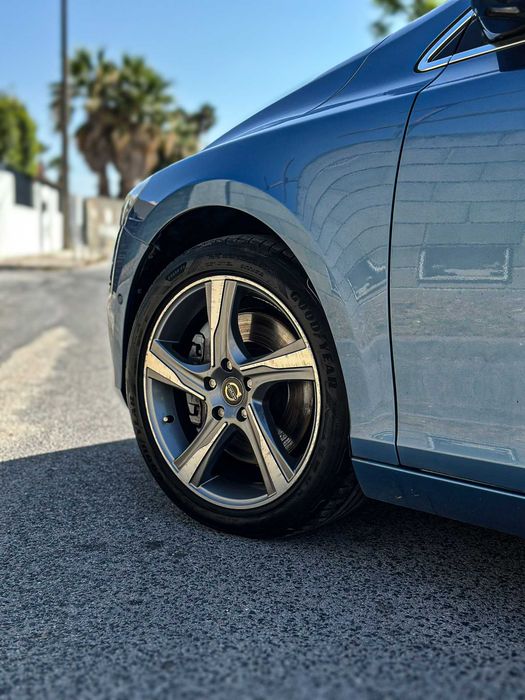 Volvo V40 — fotografia 4