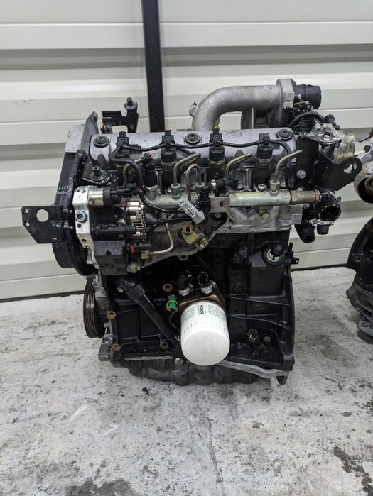 Мотор F9Q F9K 1.9 dCi Renault Trafic Opel Vivaro Nissan NV300 — як нов