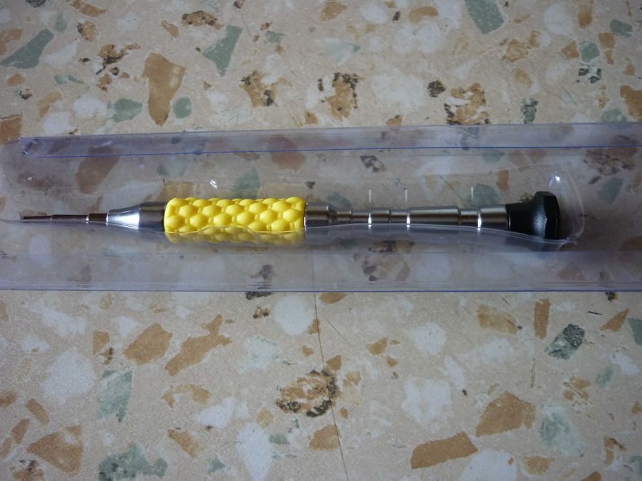 ОТвертка трипод, трилистник, трёхлучевая  для разборки iPhone 7