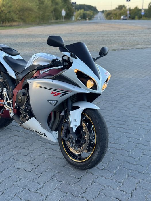 Yamaha R1 2010 Cross Planei4