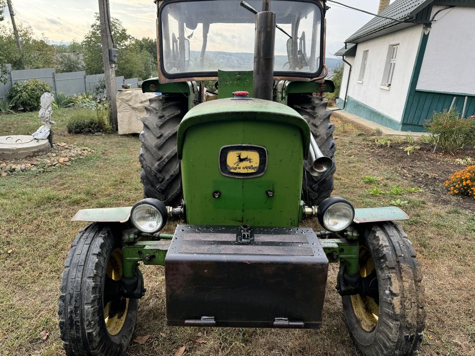 Трактор John Deere 1020 32кw