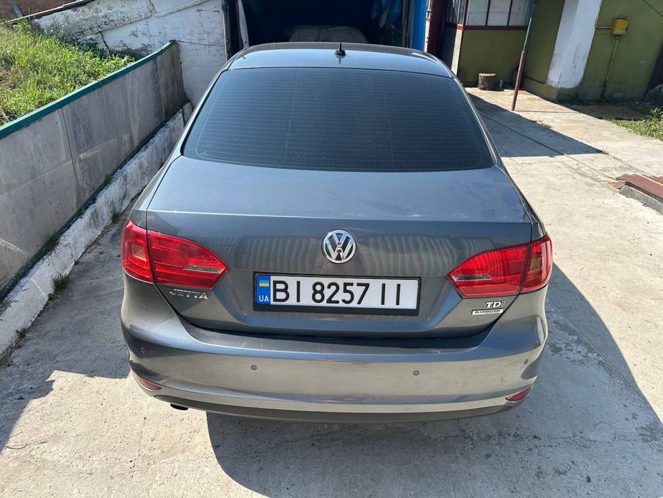 Volkswagen Jetta 6 для військових