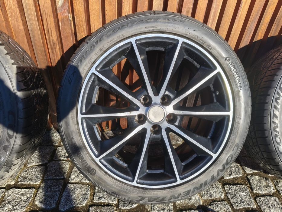 Jantes 19 5×114.3 Ford Mustang Nissan pneus 255/40R19
Possível envio