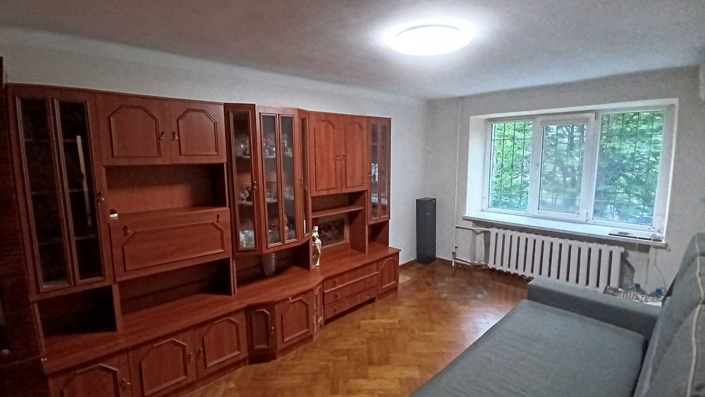 Продам квартиру 3х комн на Академика Глушко