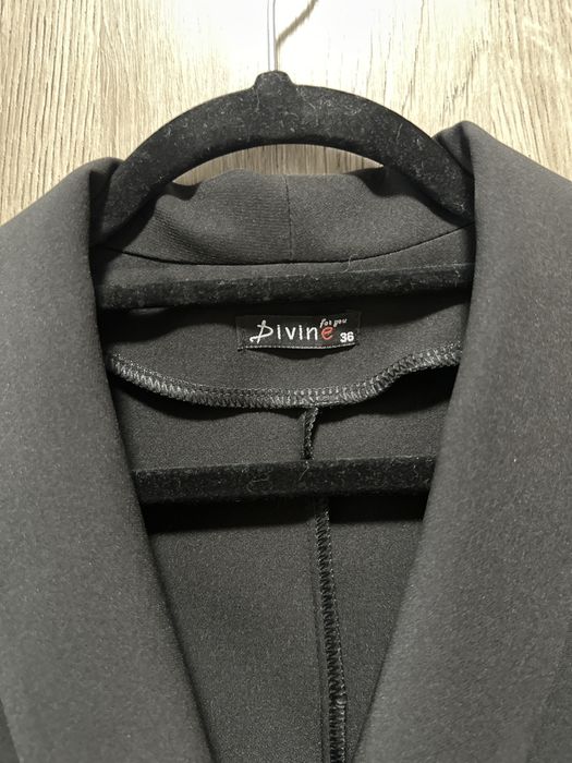 Сукня жіноча чорна