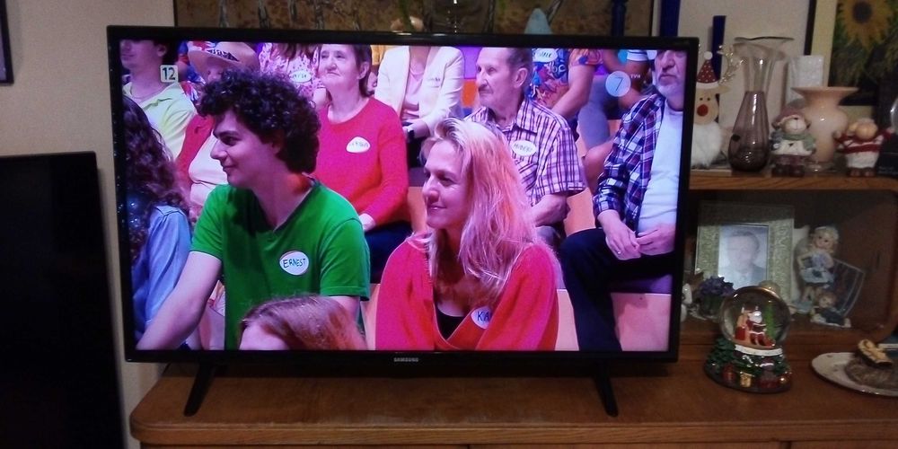 Telewizor samsung 40 cali FHD 3D w bardzo dobrym stanie