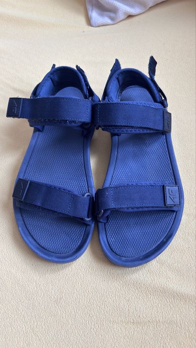 Meskie z 4F sandaly granatowe rozm 41