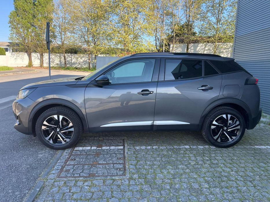 Peugeot 2008 1.2 PureTech Allure EAT8