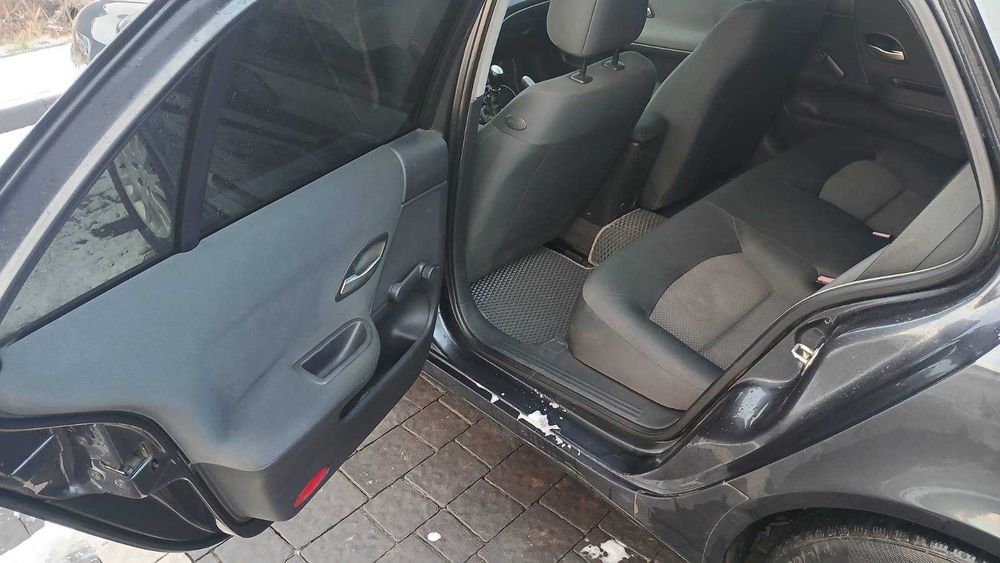 Renault Laguna 2 1.9 дизель 2005 року