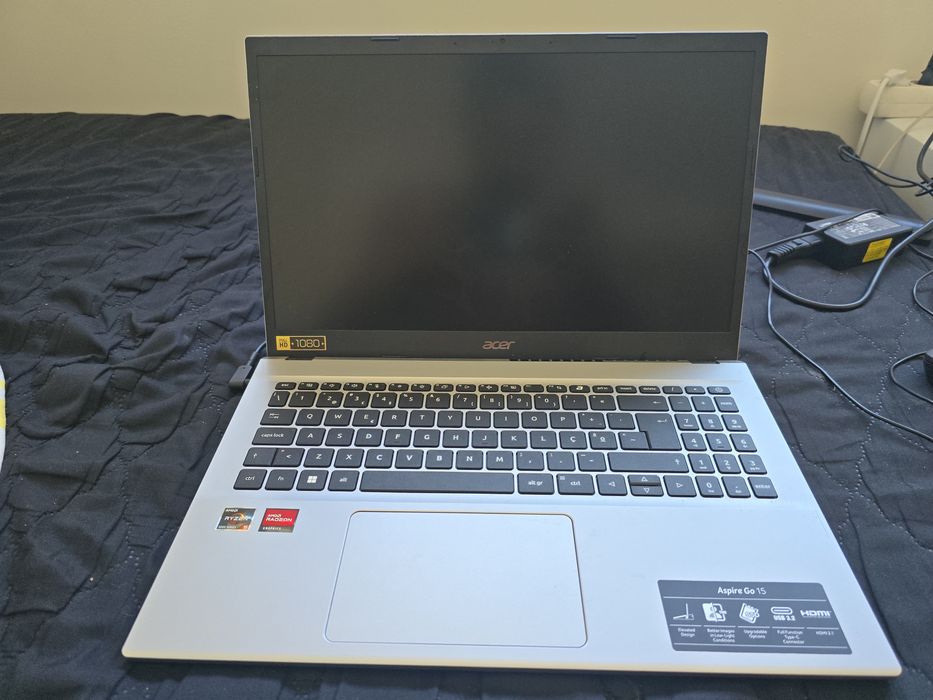 Acer Aspire Go 15 Ryzen 5 / 8GB RAM / SSD NVMe / Como Novo
