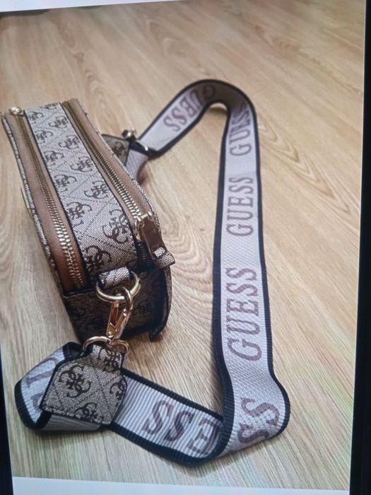 Шикарная guess продам