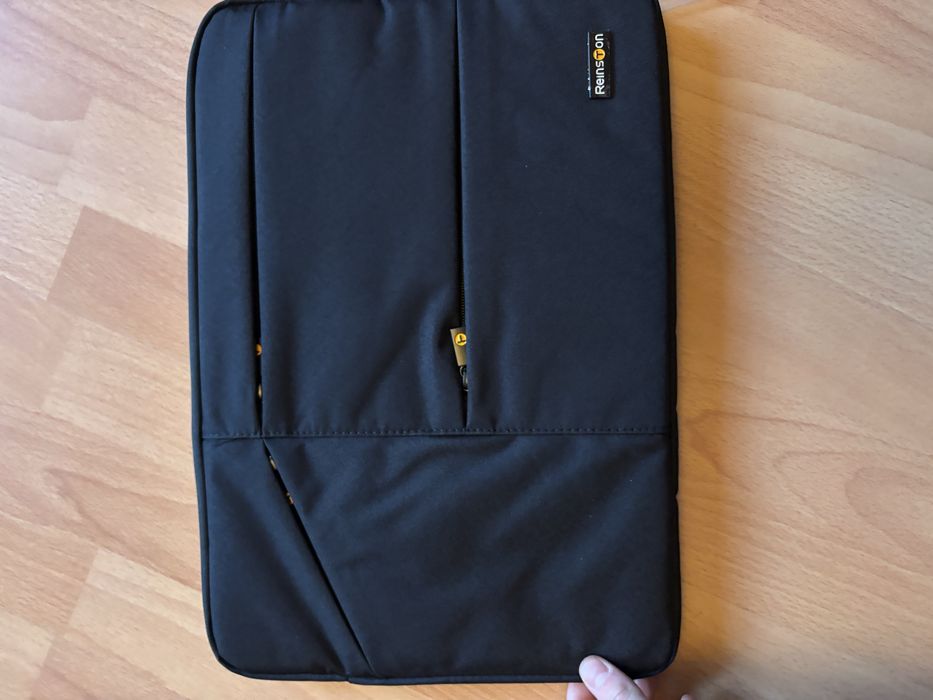 Futerał na laptop 16,5 cala