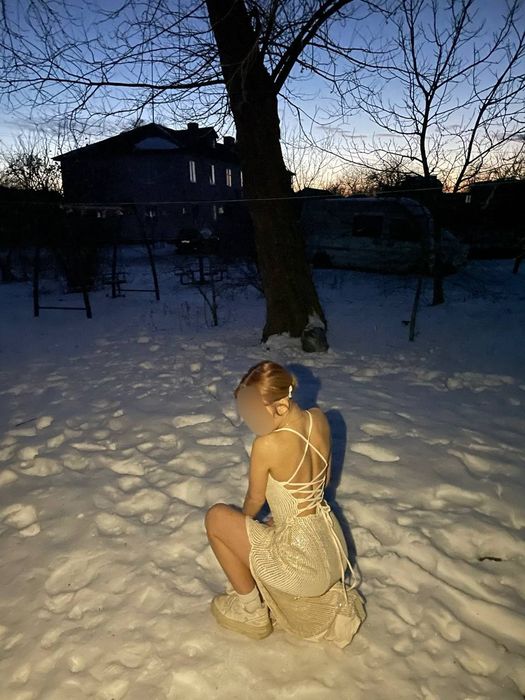 сукня з паетками