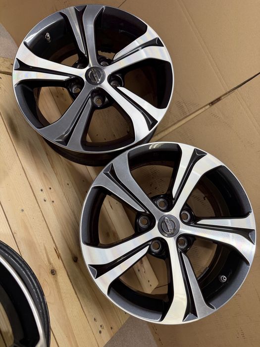 Alufelgi OE Nissan 16 cali 5x114,3 Czujniki! Bardzo ładny stan!!