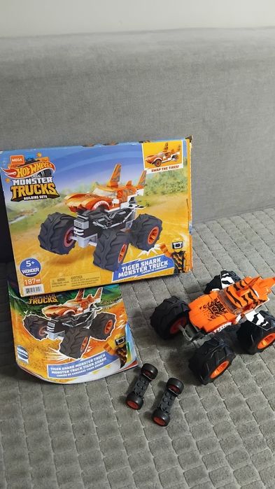 Hot wheels monster truck