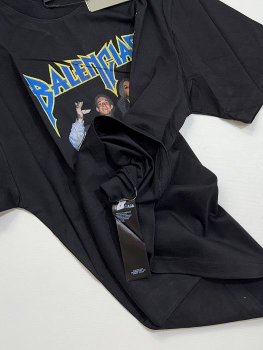 футболка Balenciaga Cool Kicks T-shirt