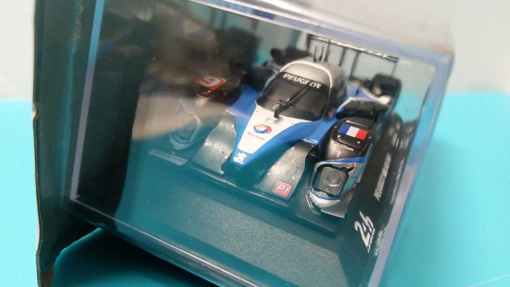 Peugeot 908 HDi FAP #9: Vencedor 24h Le Mans 2009 - Miniatura esc 1/43