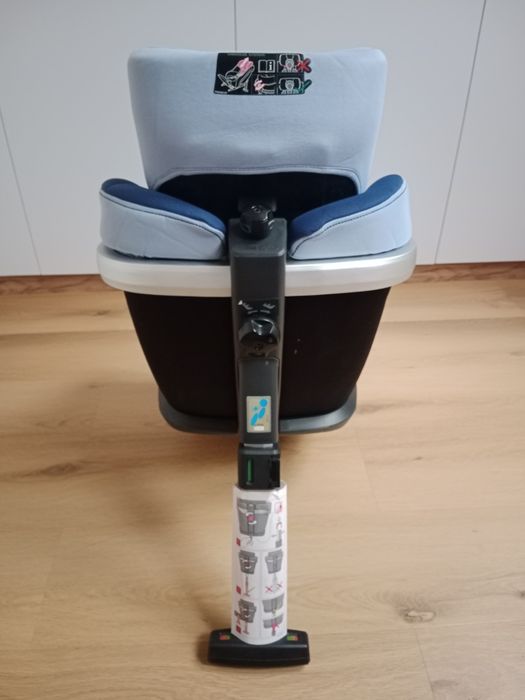 Foteliki samochodowe