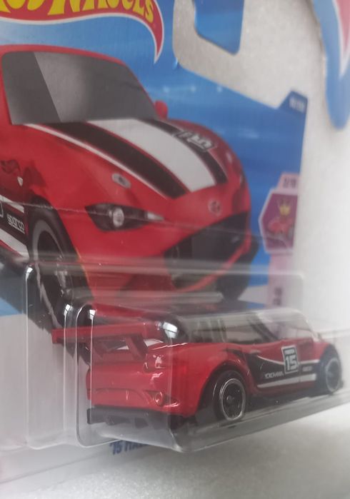 15 Mazda mx-5 miata hot wheels