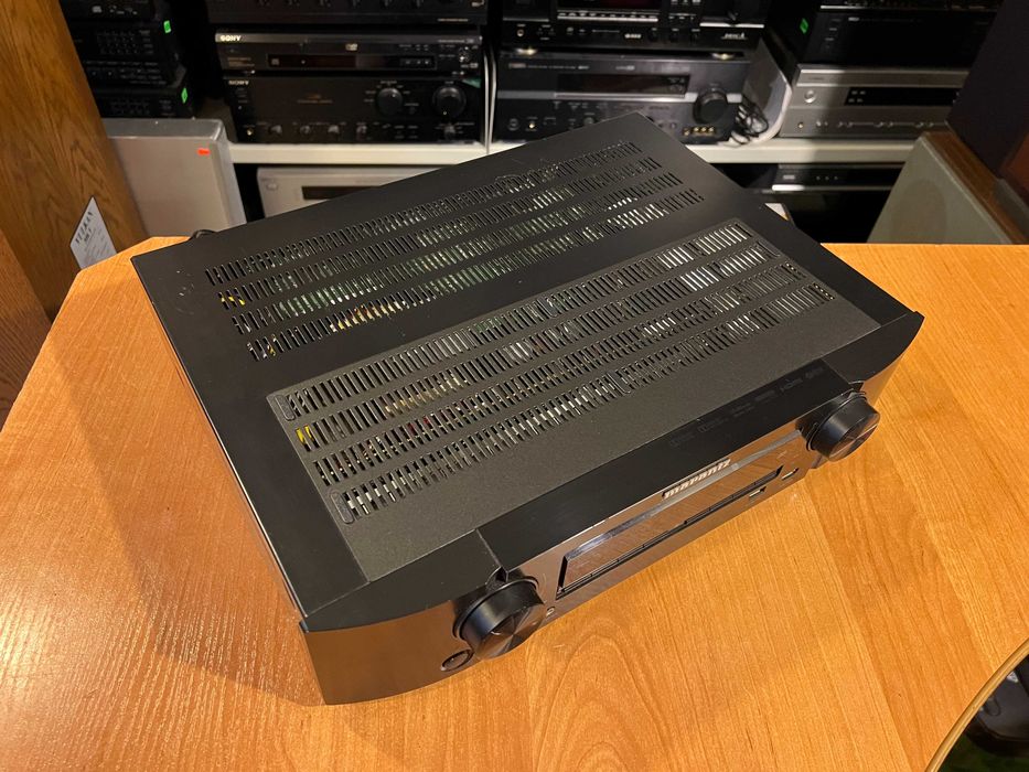 Amplituner Marantz NR1604 Audio Room