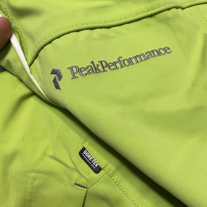 Лижна куртка Peak Performance