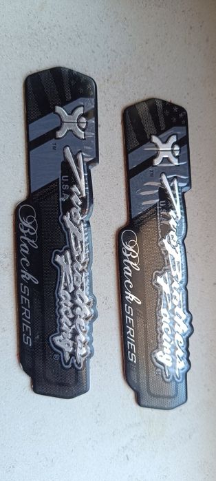 Autocolante TWO BROTHERS