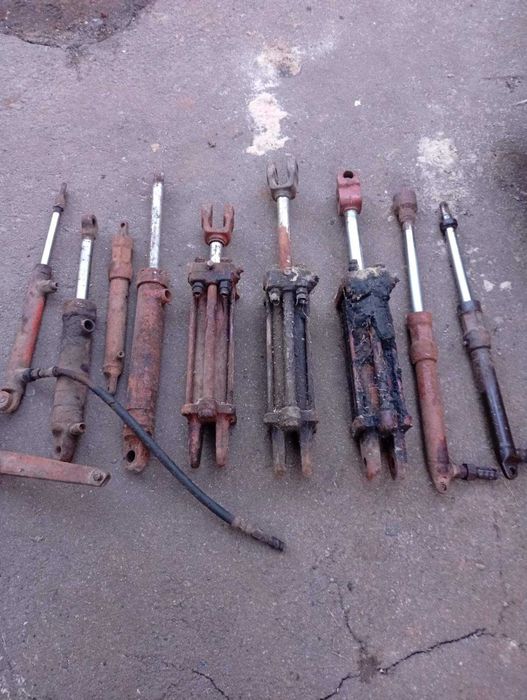 Гідроциліндр               .