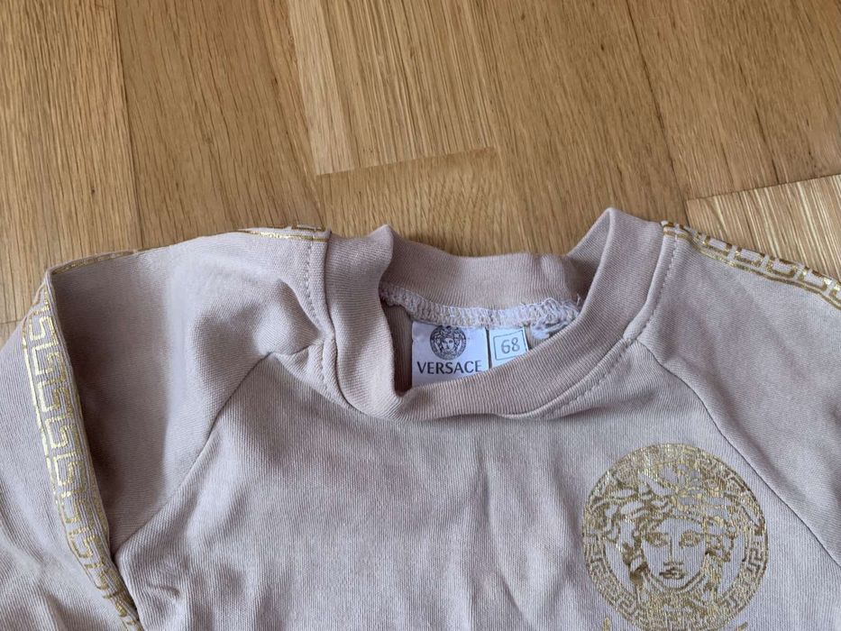 Костюмчики для немовлят 68-74 р