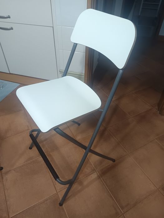 Cadeiras altas IKEA