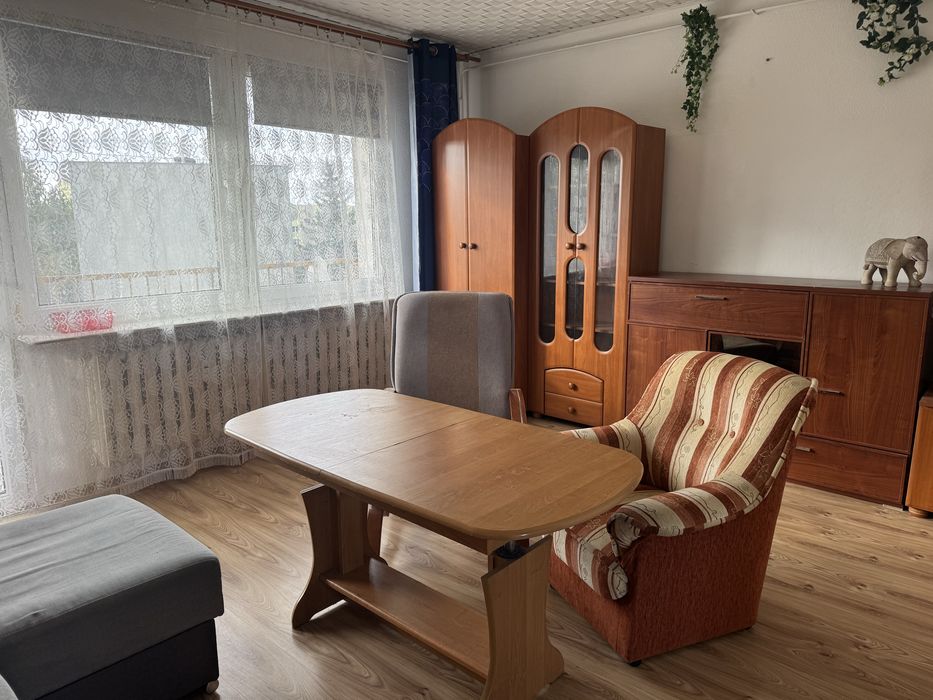 Wynajme mieszkanie m3 2 pokojowe Ostrowiec Sw