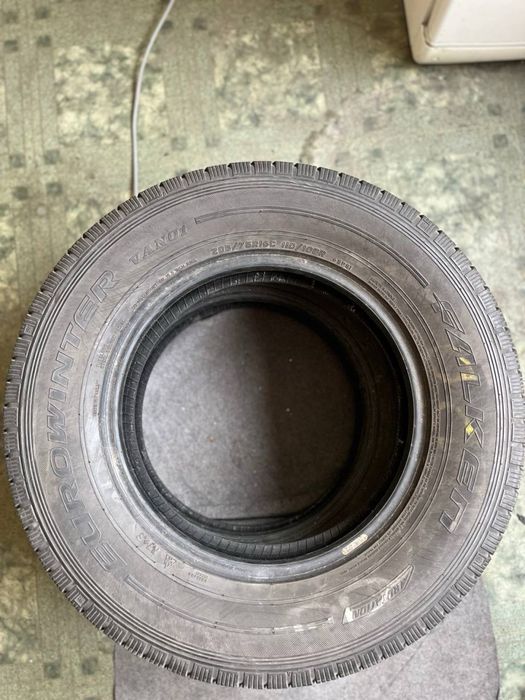 Резина Falken EuroWinter van01 205/75R16C пара зима бус Z16-102