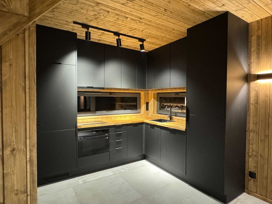 Domek drewniany na zgłoszenie/pozwolenie.