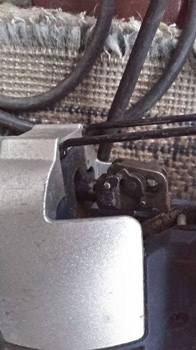 Електролобзик RIOBI