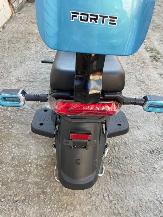 Велоскутер акумуляторний Forte EAGLE