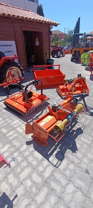 PACK Inverno  Shibaura D208 4x4 + 6 ALFAIAS