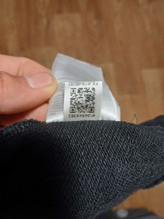 Світшот Essentials IY9615 Чорний Oversize