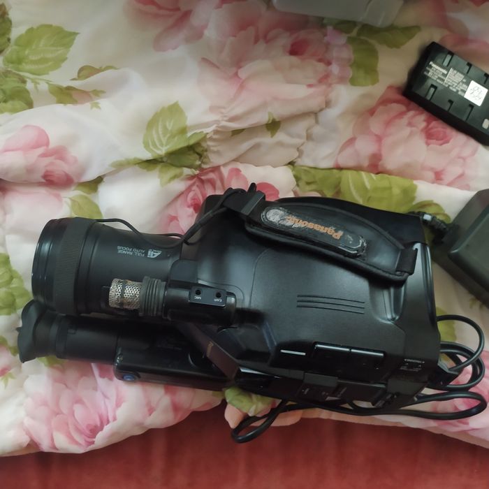 Кинокамера  Panasonic G120