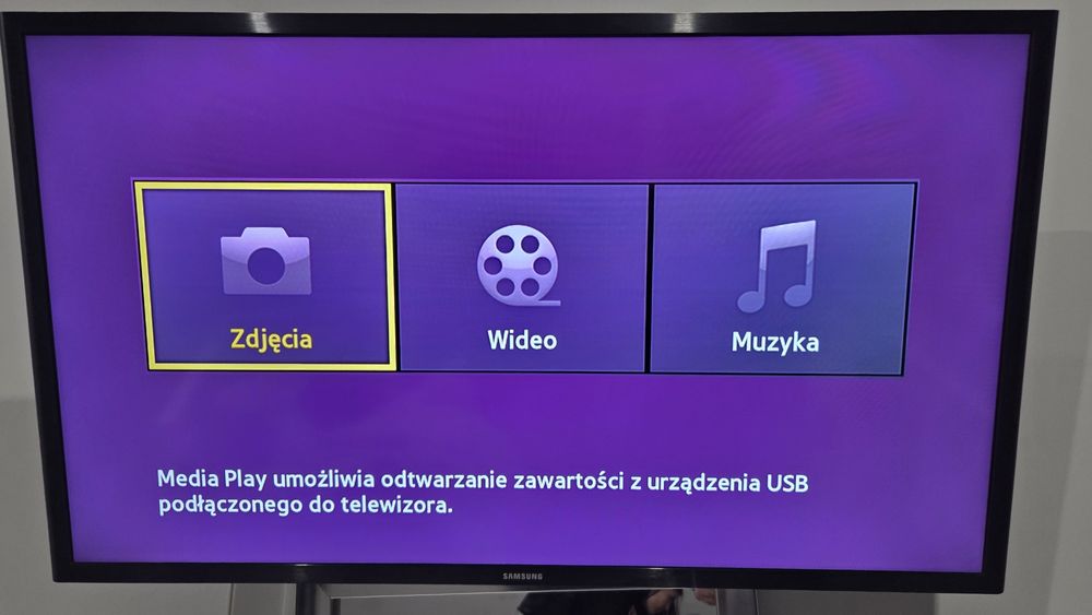 Telewizor 32 Samsung  UE32M5002AK