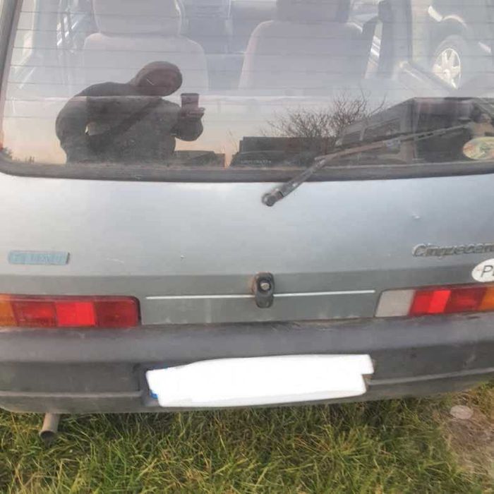Fiat Cinquecento 700 polski gaźnik, kod lakieru 652 F na części
