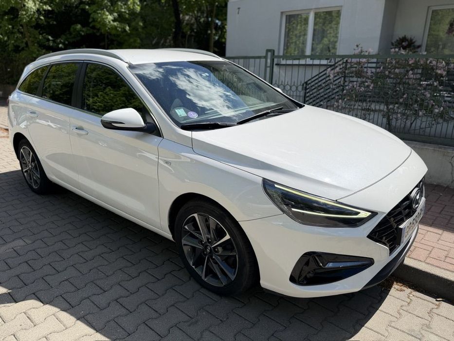 Hyundai I30 41000zł nettoBezwypadkowy Nie lakierowany