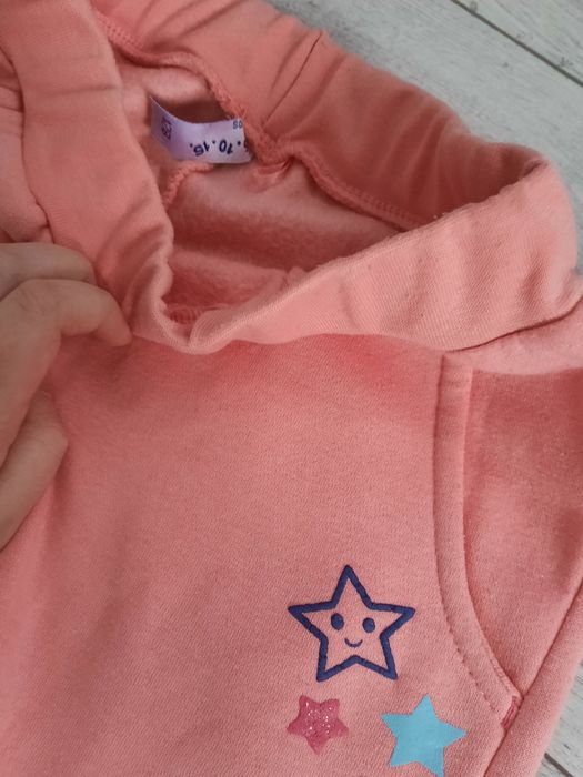 Ciepłe spodnie dla dziewczynki r. 128