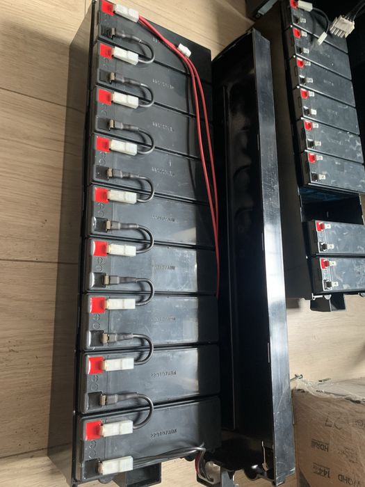 Касета с акумуляторсами для UPS,Бесперебойника