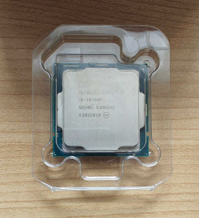Procesor Intel Core i3-10100F