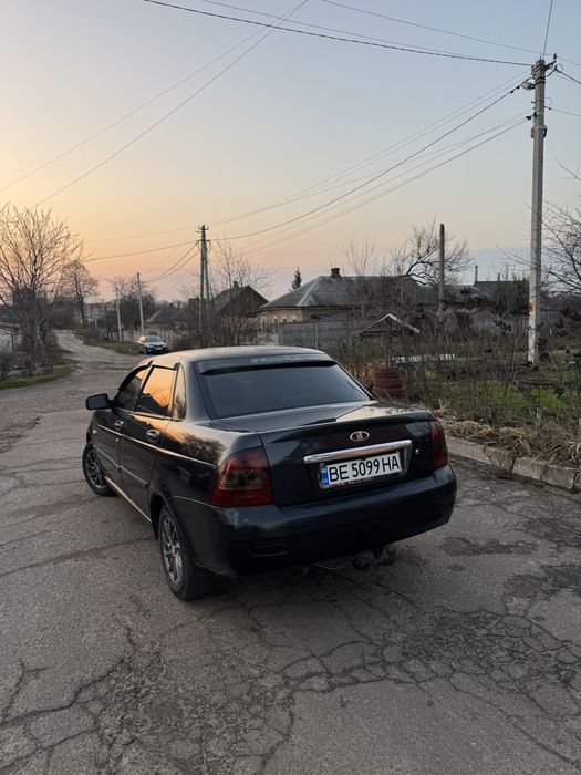 Продам Лада Пріора на газу