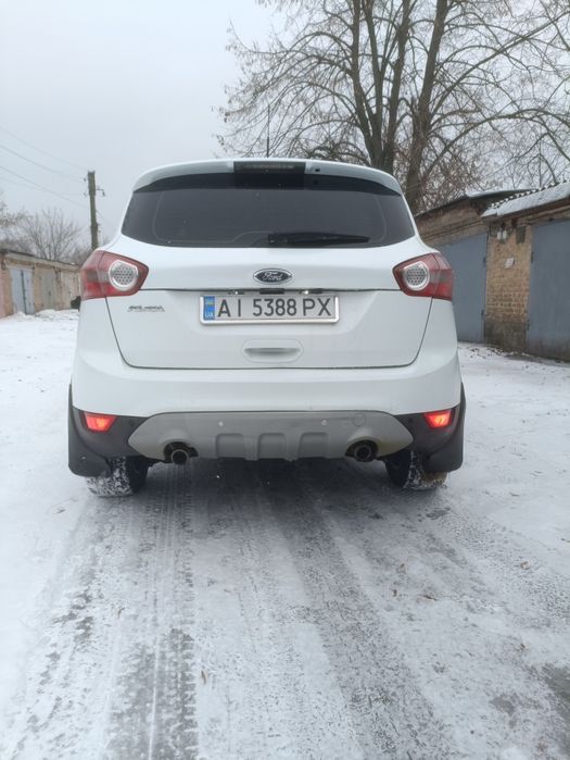 Продам Ford Kuga 2012р 2,5Т бензин
