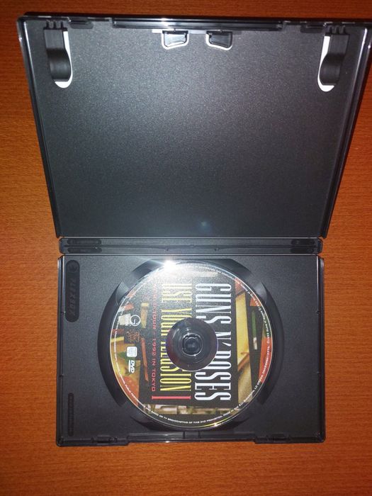 DVD Guns N´ Roses Use Your Ilusion I World Tour 1992 Tokyo (COMO NOVO)