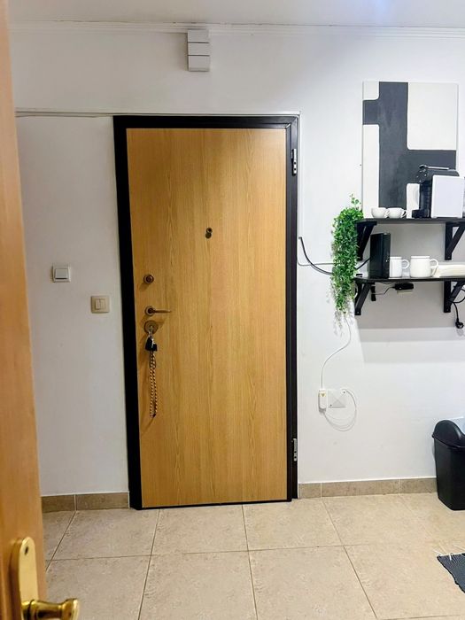 Apartamento T2 - Urbanização dos Telheiros ABRANTES