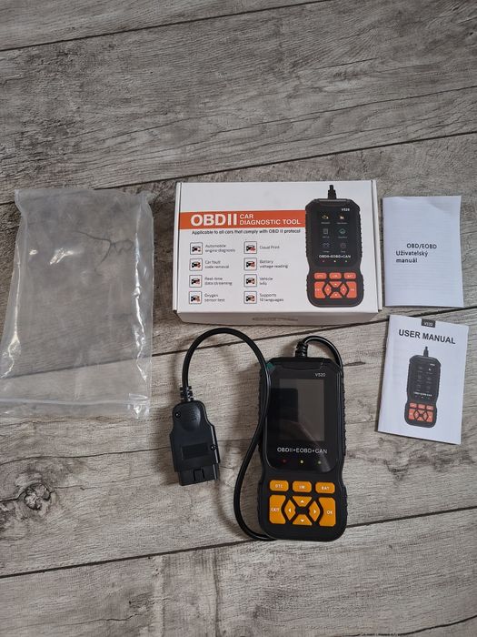 Skaner diagnostyczny samochodowy OBD 2 V 520.
